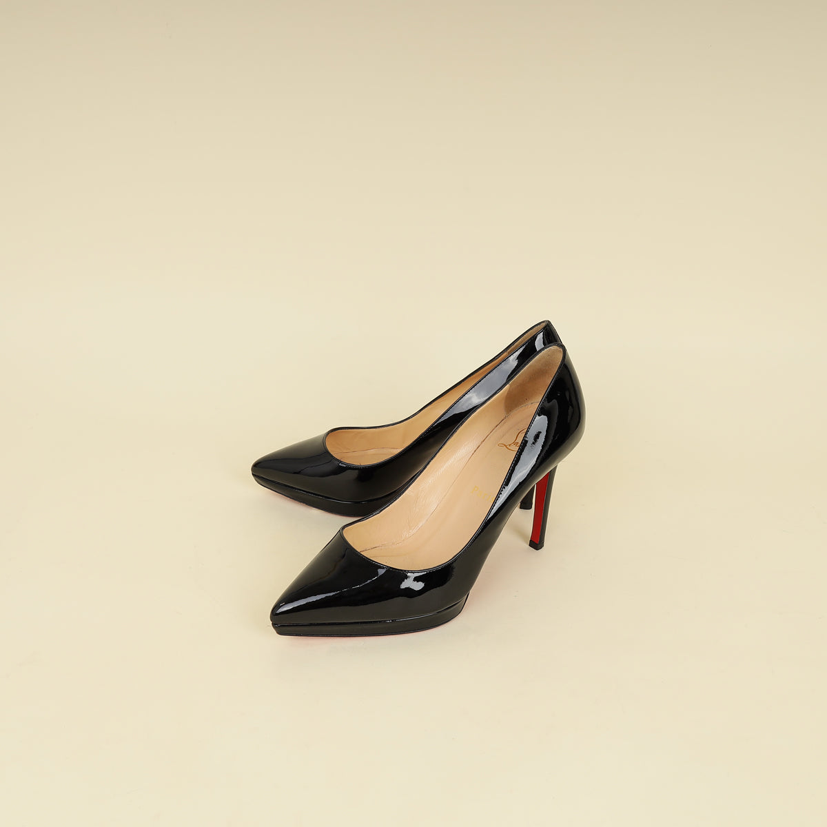 Christian Louboutin Black Pigalle Plato 100 Pump 37.5