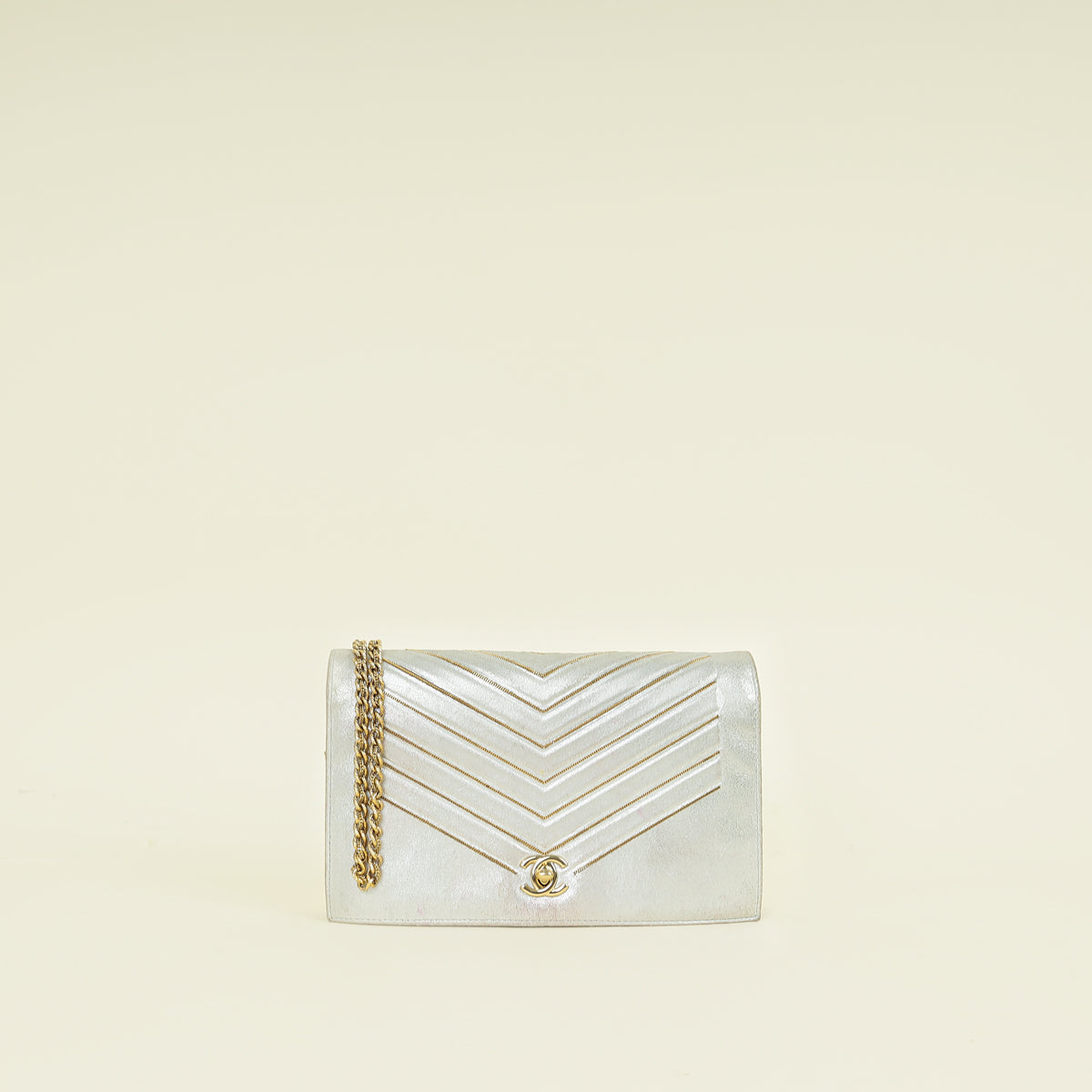 Chanel Silver CC Chevron Nubuck Micro Chain Embellished Flap Bag