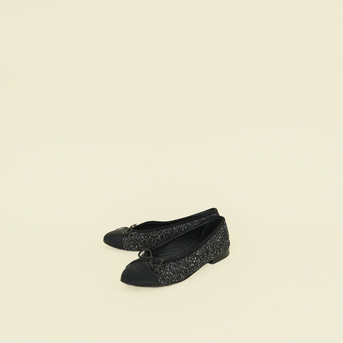 Chanel Bicolor CC Cap Toe Ballerina 36