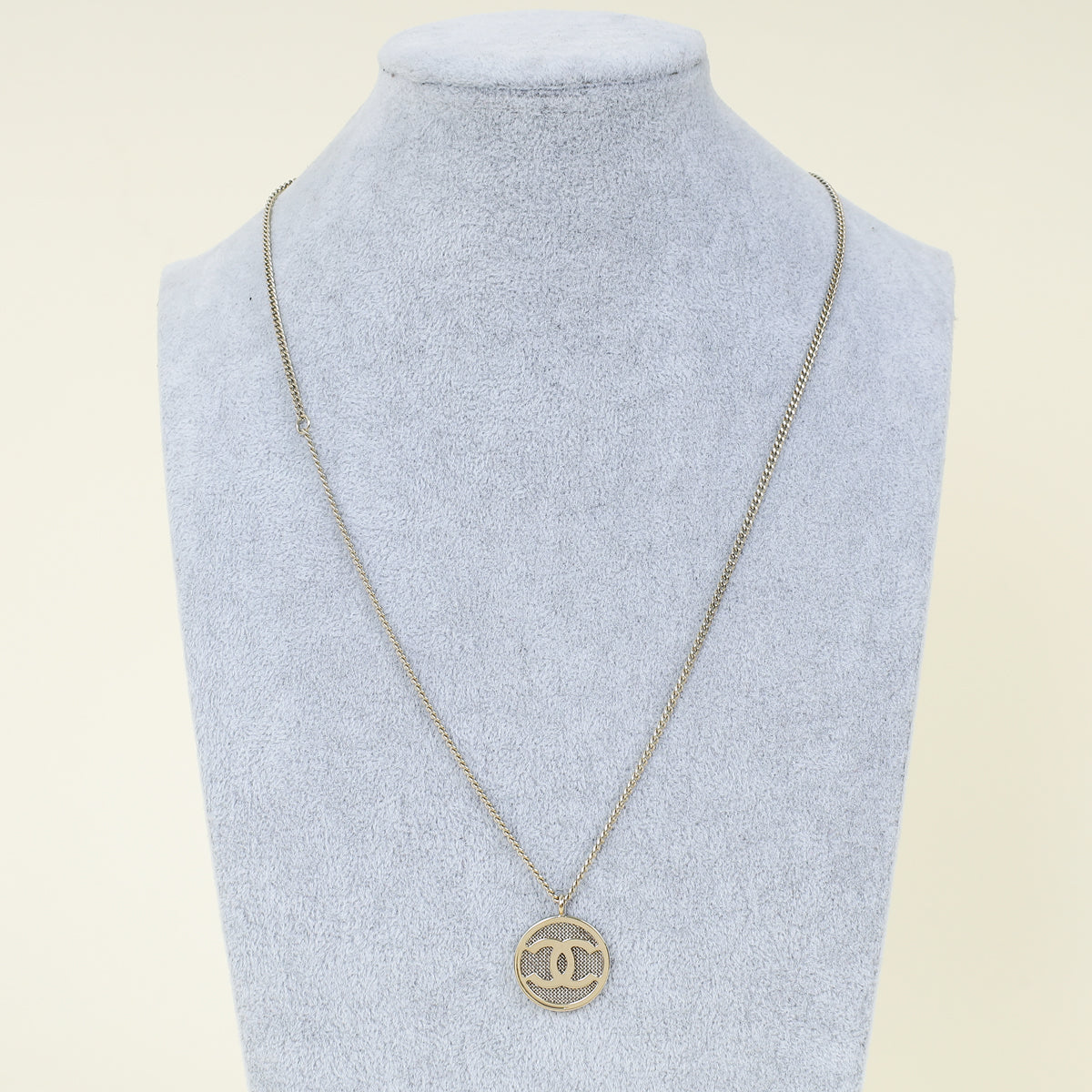 Chanel Gold CC Round Pendant Chain Necklace