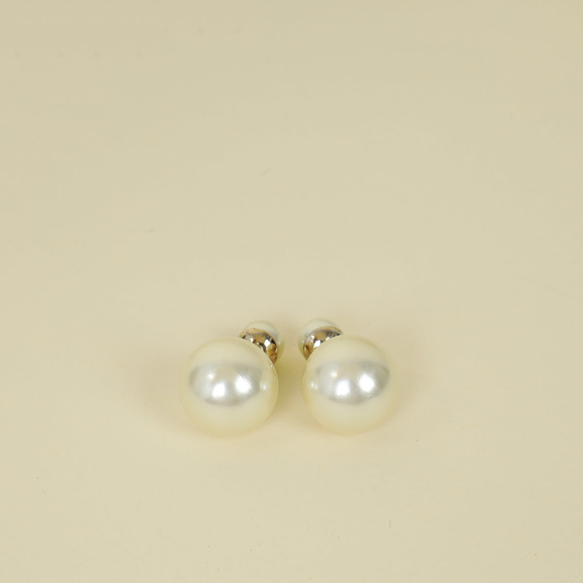 Christian Dior White Pearl Tribales Earrings