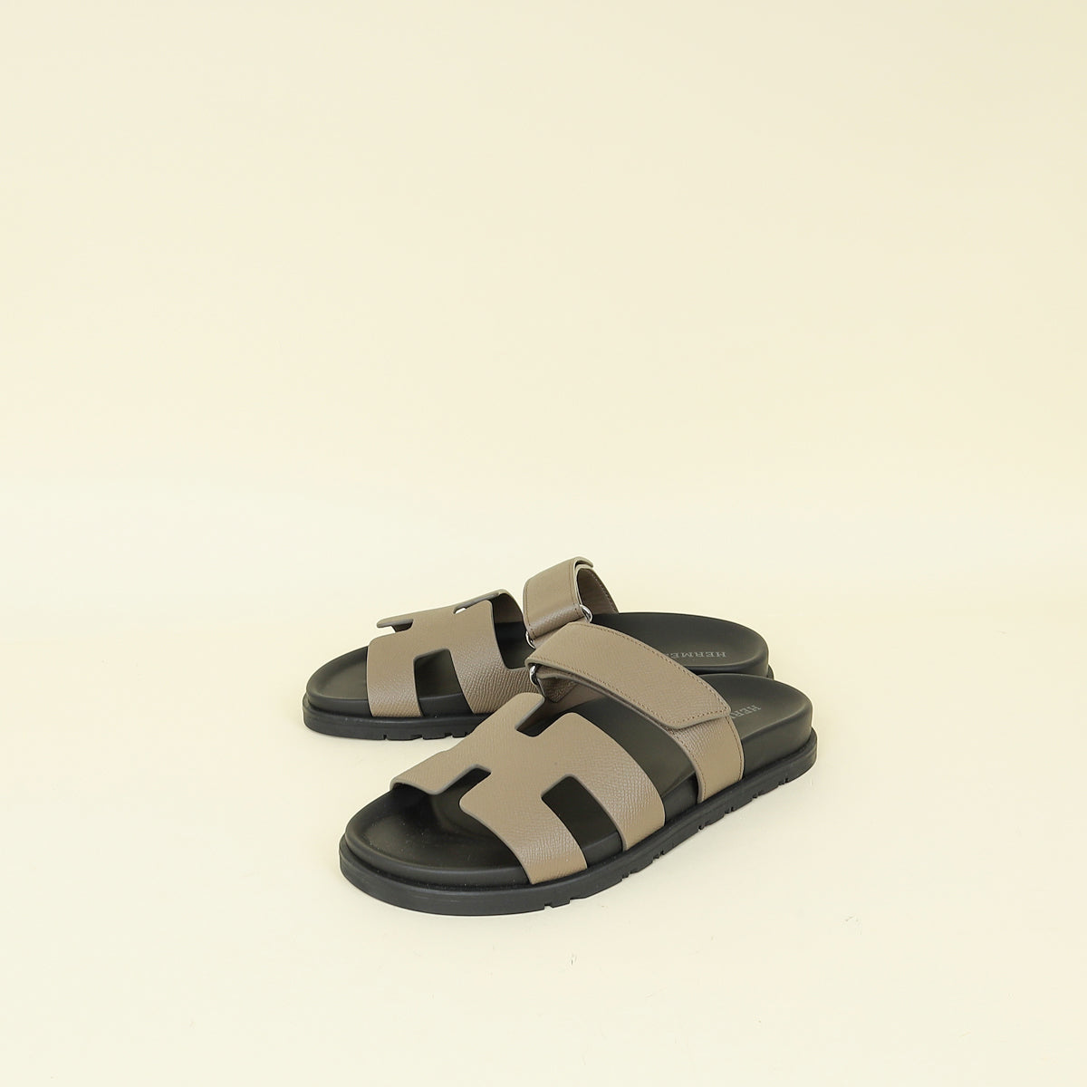 Hermes Etail Chypre Sandals 37