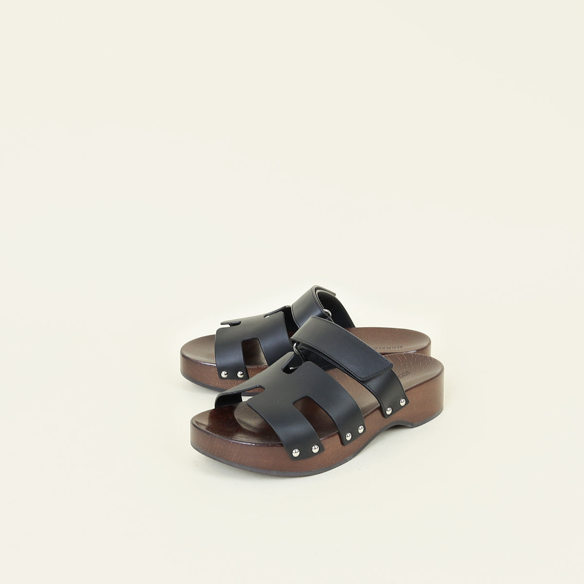 Hermes Noir Kos Clog 38