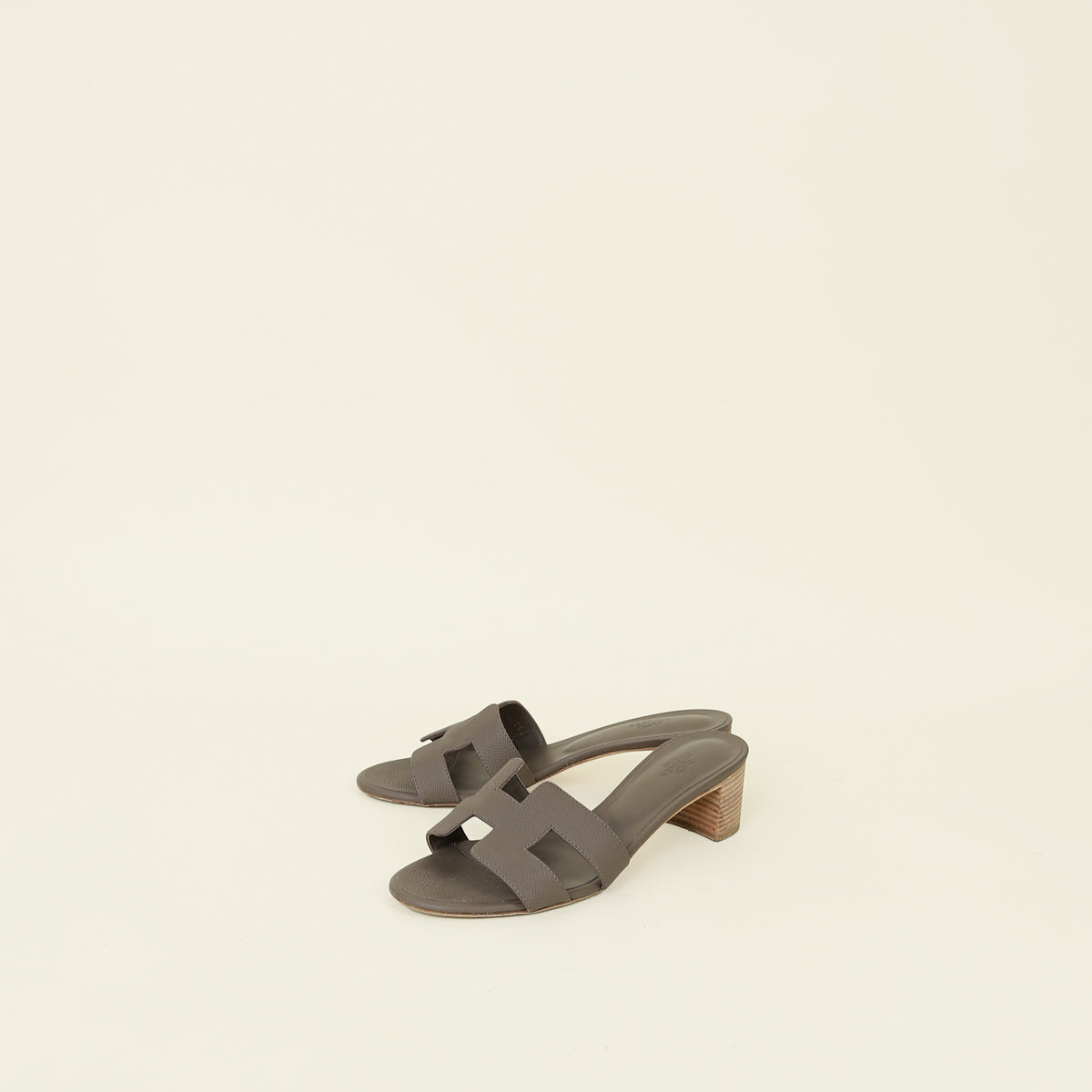 Hermes Etain Oasis Sandals 39