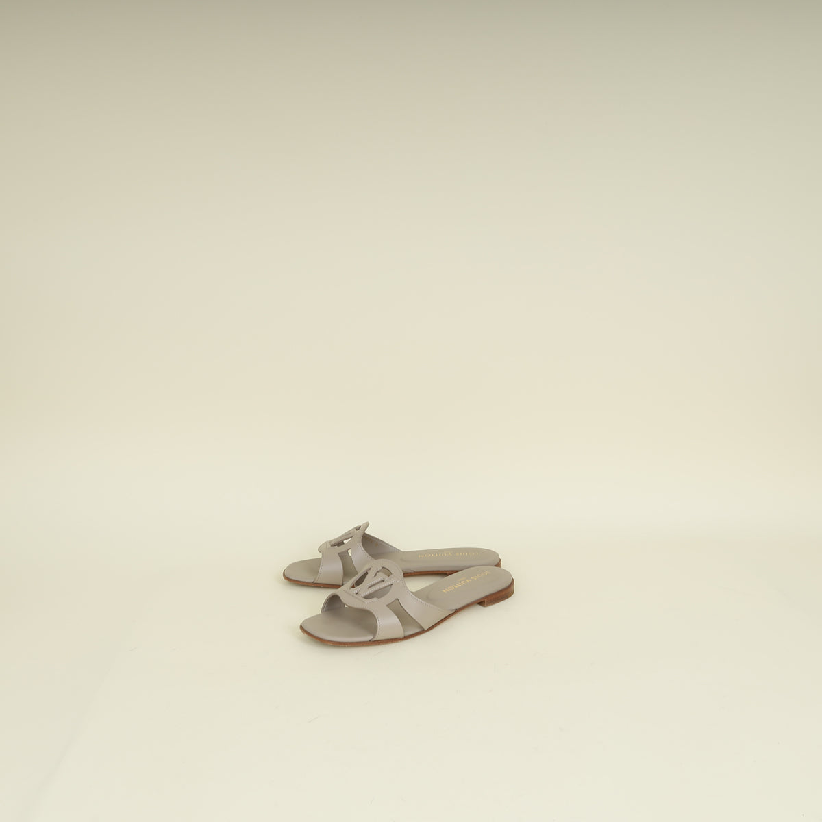 Louis Vuitton Galet Isola Flat Mules 39