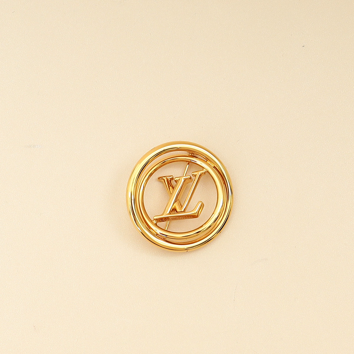 Louis Vuitton Gold Logo Stellar Pin