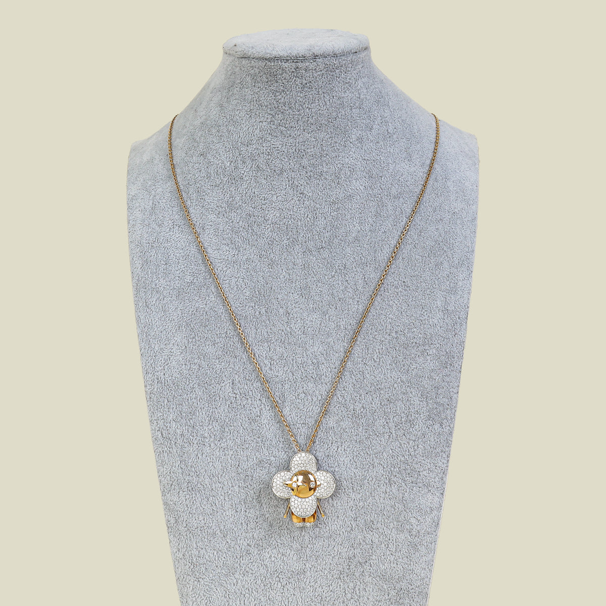 Louis Vuitton 18K 3 Golds and Diamonds Pavage Vivienne Large Pendant