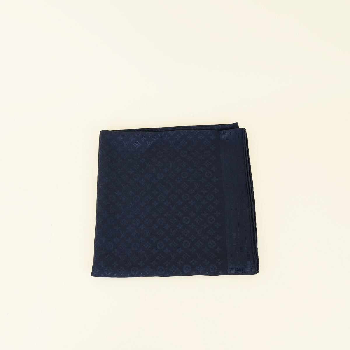 Louis Vuitton Bleu Marine Evermore Shawl