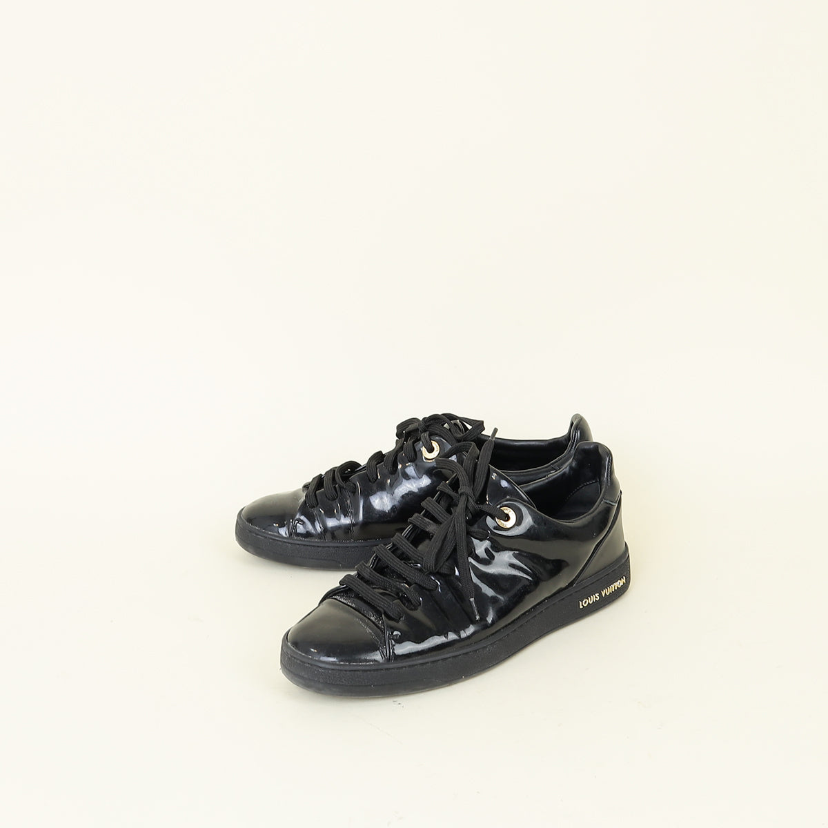Louis Vuitton Black Frontrow Sneaker 37