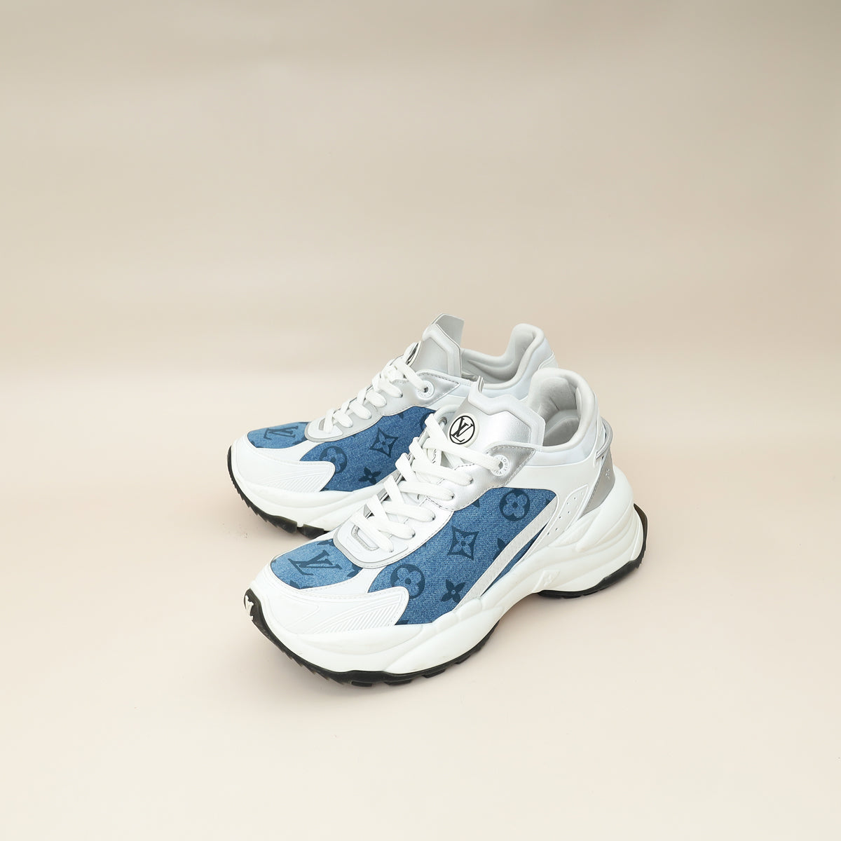 Louis Vuitton Bicolor Monogram Denim Run 55 Sneaker 38