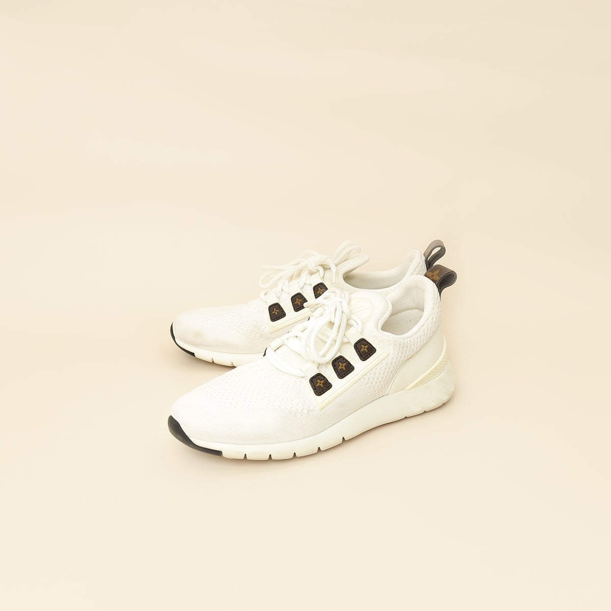 Louis Vuitton White Knit Aftergame Sneakers 41