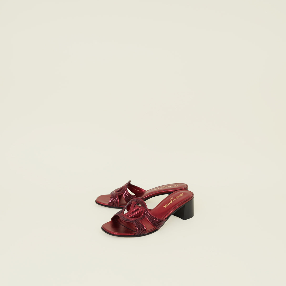 Louis Vuitton Metallic Burgundy Embroidered Sequins Isola Mule 39
