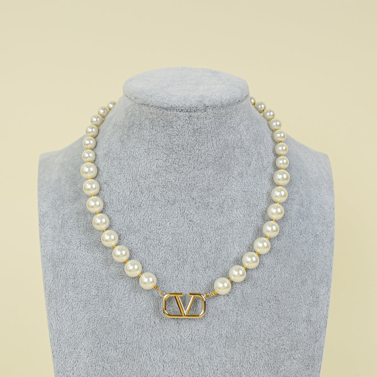 Valentino Vlogo Signature Pearl Necklace