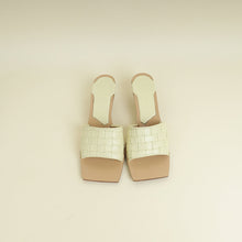 Bottega Veneta Butter Yellow Ravello Sandals 39.5