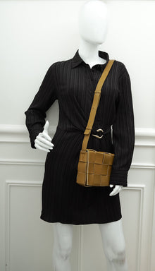 Bottega Veneta Kaki Brown Intreccio Cassette Classic Crossbody Bag