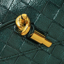 Bottega Veneta Metallic Emerald Intrecciato Andiamo Clutch