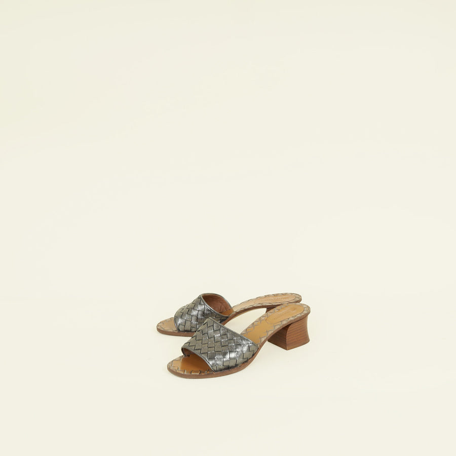 Bottega Veneta Metallic Dark Grey Ravello Heeled Sandal 35