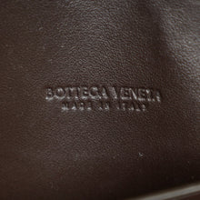 Bottega Veneta Fondant Intrecciato Nappa Long Andiamo Handle Clutch