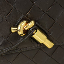 Bottega Veneta Fondant Intrecciato Nappa Long Andiamo Handle Clutch