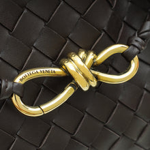 Bottega Veneta Fondant Intrecciato Small Andiamo Bag