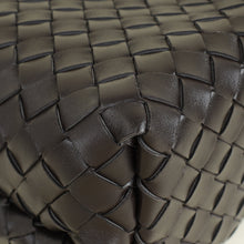 Bottega Veneta Fondant Intrecciato Classic Andiamo Bag
