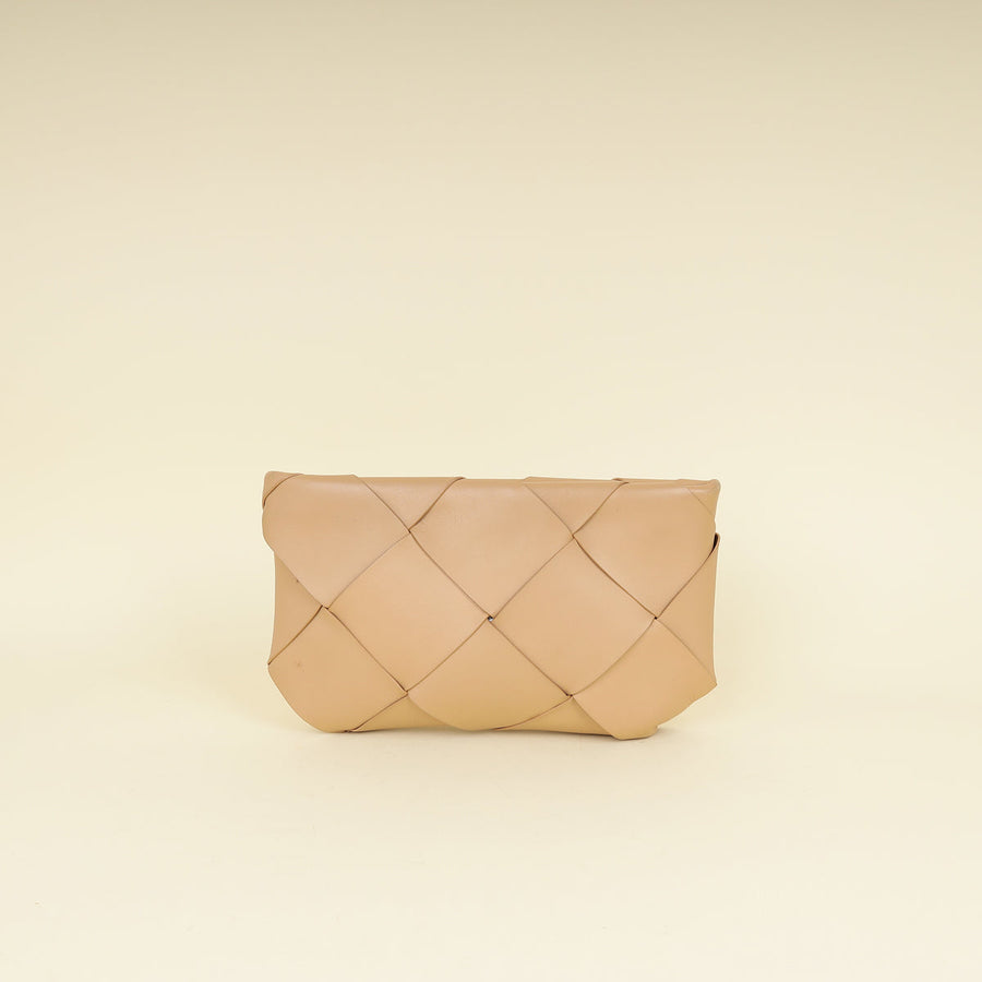 Bottega Veneta Nude Intrecciato Nappa Zip Pouch