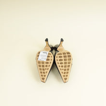 Bottega Veneta Fondant Bunnie Mule Pumps 40
