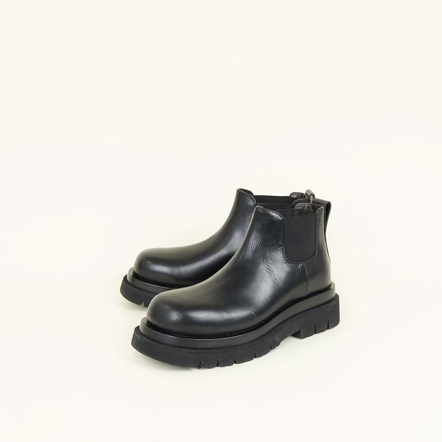 Bottega Veneta Black Lug Chelsea Ankle Boot 41