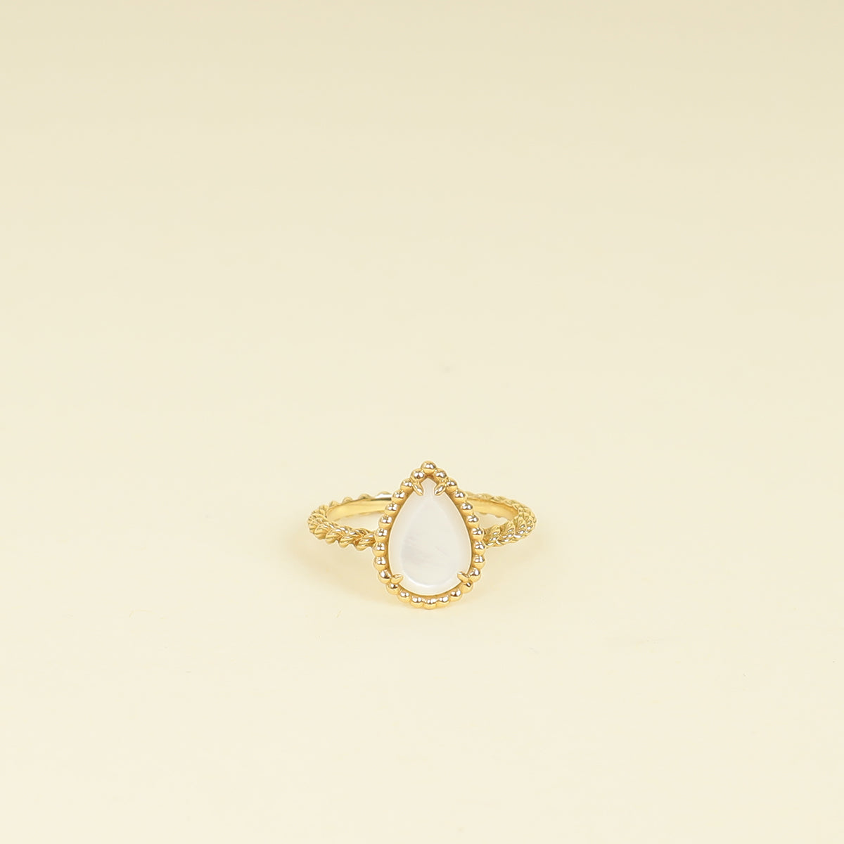 Boucheron 18K Yellow Gold MOP Serpent Boheme Ring S Motif 52