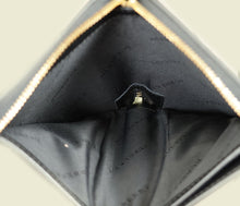 Burberry Bicolor Elmore Zip Around Wallet