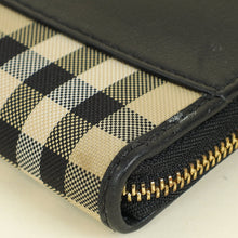 Burberry Bicolor Elmore Zip Around Wallet