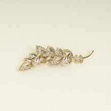 Chanel Gold CC Crystal Leaf 1 Pcs Ear Cuff