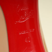 Christian Louboutin Nude Pigalle Pump 40