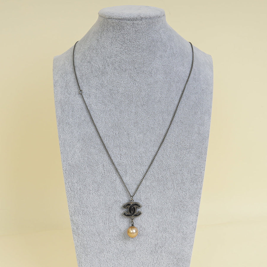 Chanel Black CC Enamel Pearl Drop Chain Necklace