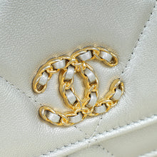 Chanel Silver CC 19 Wallet On Chain