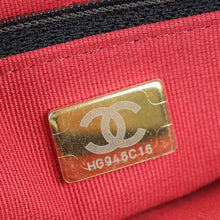 Chanel Black CC Chanel 19 Wallet On Chain