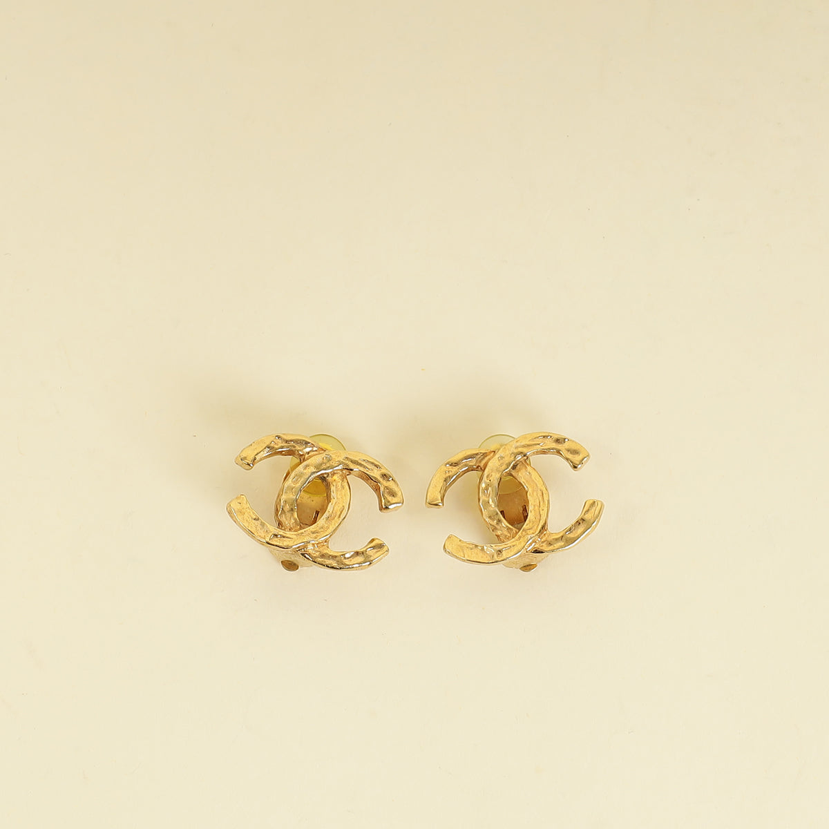 Chanel Gold Finish Vintage CC Clip On Earrings