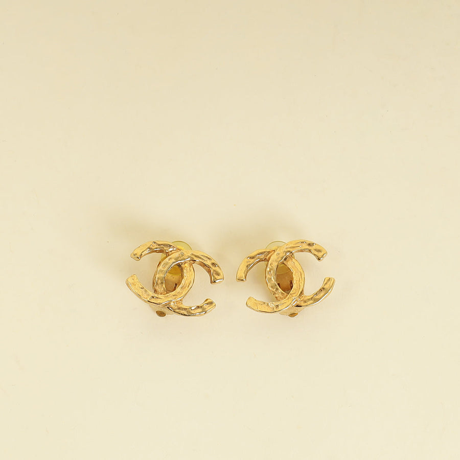 Chanel Gold Finish Vintage CC Clip On Earrings