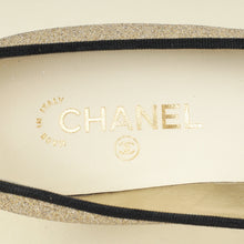 Chanel Bicolor CC Glitter Grosgrain Cap Toe Logo Pumps 40