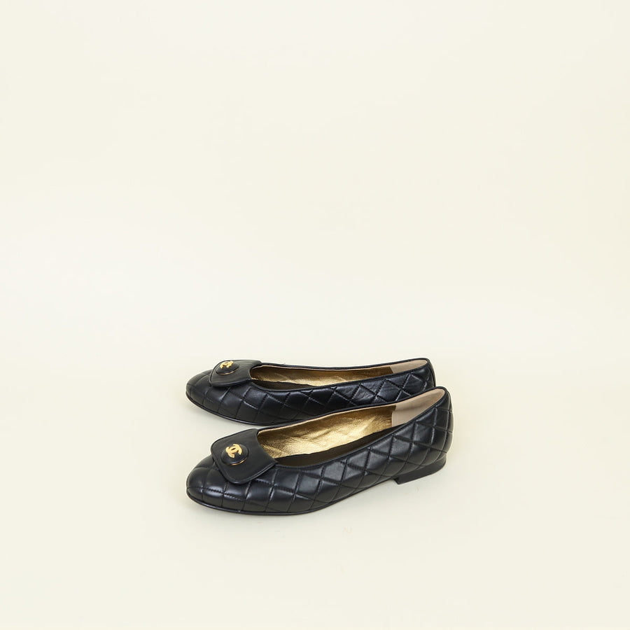 Chanel Black CC Ballet 40.5