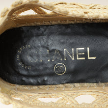 Chanel Bicolor CC Cap Toe Raffia Espadrille 38