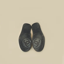 Chanel Bicolor CC Suede Trainer Sneaker 39.5
