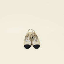 Chanel Bicolor Chain Detail Half D'Orsay Pump 39