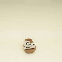 Chloe Bicolor Woody Flat Mule 40