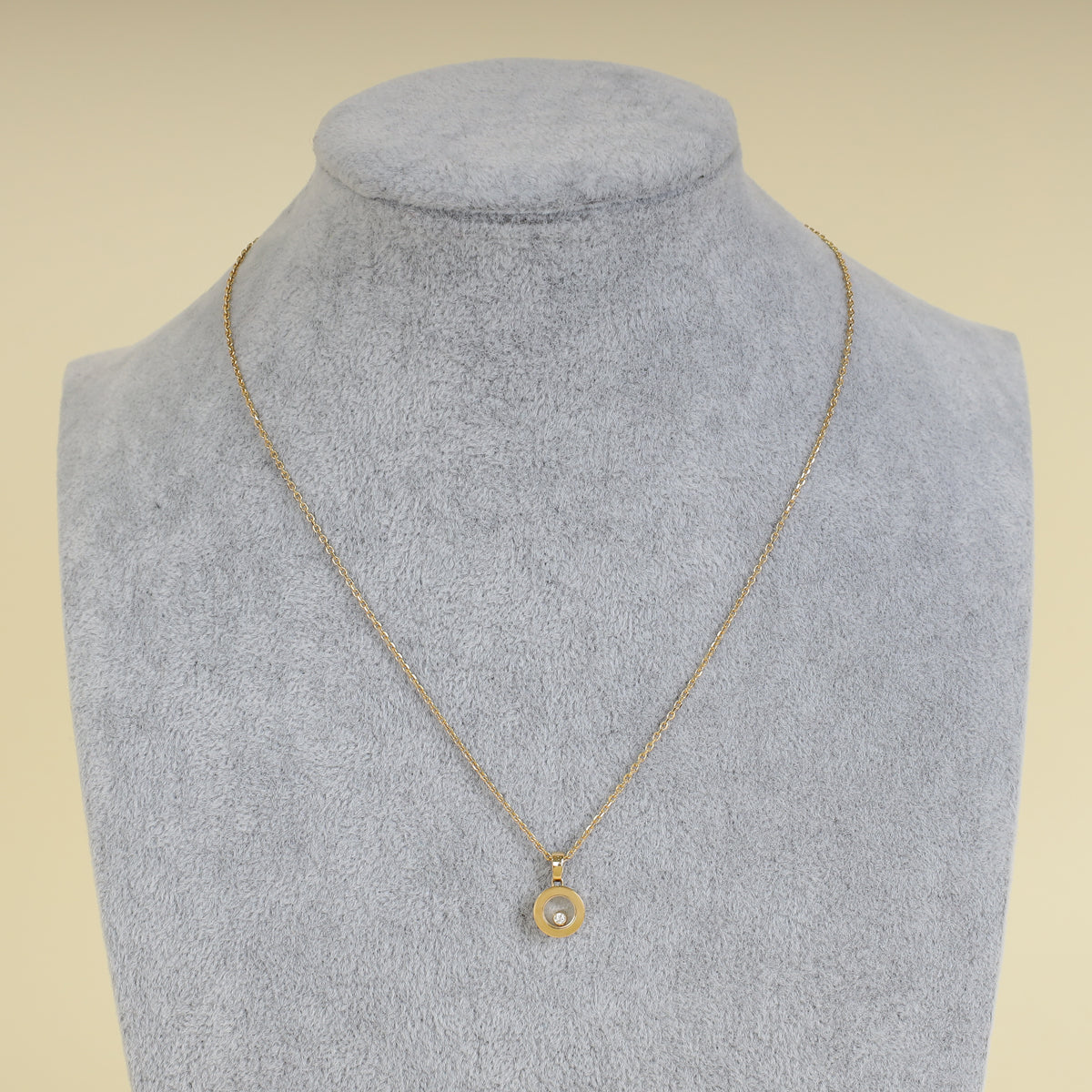 Chopard 18K Yellow Gold Happy Diamond 1 Diamond Pendant Necklace