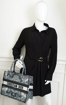 Christian Dior Tricolor "Around the World" Embroidered Book Medium Tote Bag