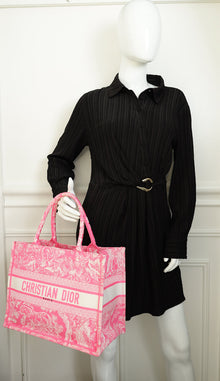 Christian Dior Bicolor Toile De Jouy Book Tote Medium Bag