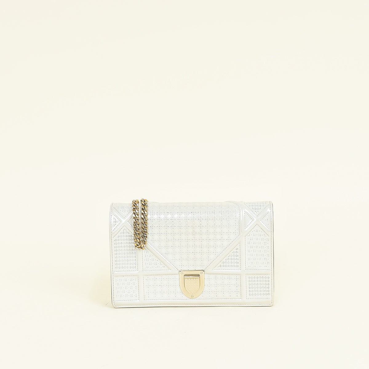 Christian Dior Metallic White Microcannage Diorama Wallet On Chain