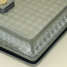 Christian Dior Silver 30 Montaigne Microcannge 2 Way Chain Pouch