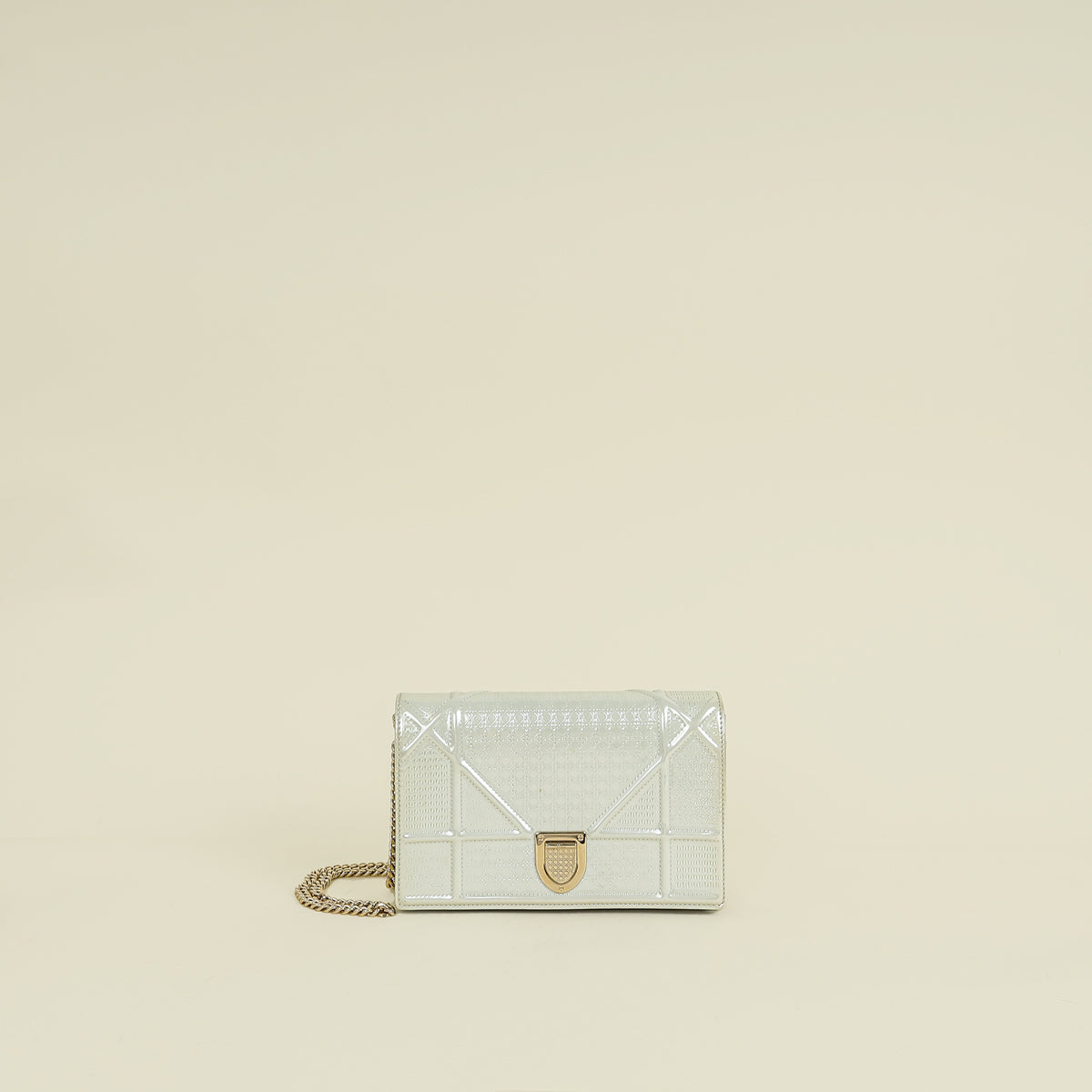 Christian Dior Metallic White Micro Cannage Diorama Wallet On Chain